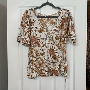 Lucky Brand Women’s cross over floral top
